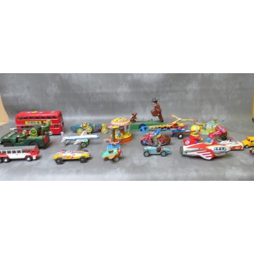 84 - A TRAY OF MAINLY TIN PLATE TOYS, to include an early American military vehicle, bus, plane, rocket r... 