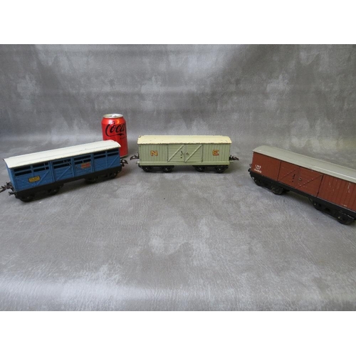 90 - THREE UNBOXED HORNBY O GAUGE COVERED WAGONS