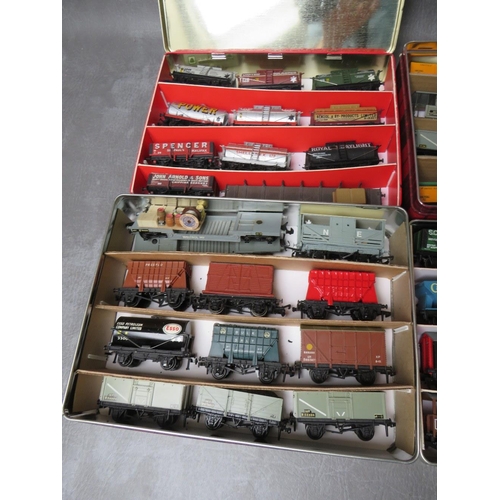 96 - FIFTY EIGHT PIECES OF OO GAUGE ROLLING STOCK, all unboxed to include tankers, covered / uncovered wa... 