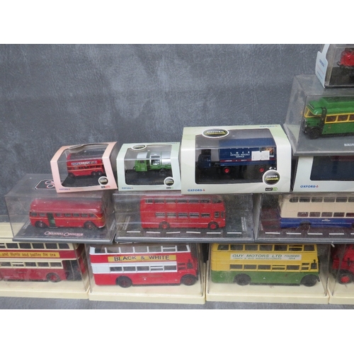 163 - FIFTEEN DIECAST BUSES AND COACHES BY CORGI, EFE ETC., together with eight Oxford diec cast 1:76 scal... 