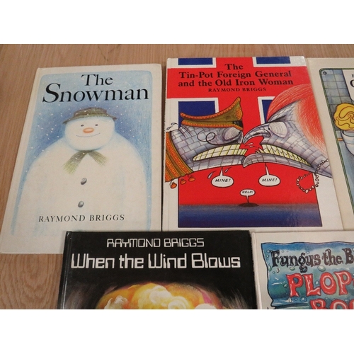 83 - A COLLECTION OF MODERN CHILDRENS HARDBACK BOOKS, to include 'The Snowman by Raymond Briggs - 1st pri... 