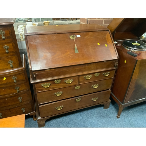 856 - A Georgians mahogany country made bureau with nicely fitted interior, raised on bracket feet H 104 c... 