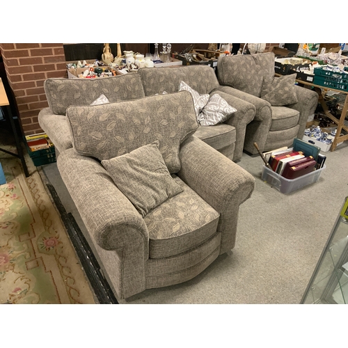 860 - A modern three piece upholstered suite