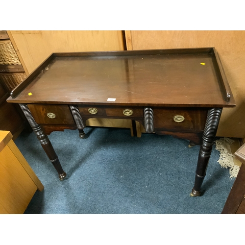 888 - A Victorian mahogany tray top wash stand raised on turned supports W 108 cm