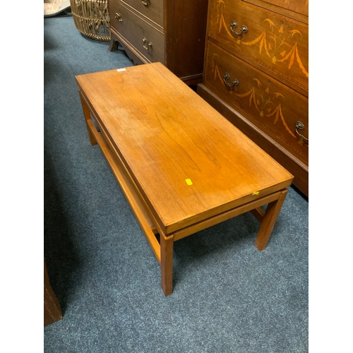 920 - A mid-century teak two tier table L 91.5 cm