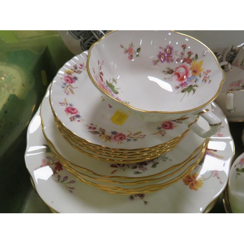 330 - A tray of assorted ceramics to include Royal Crown Derby Posies tea/dinnerware