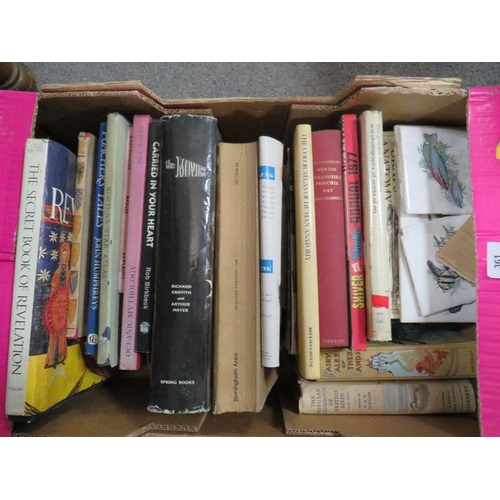 361 - One box of general interest books to include facsimiles of Newtons Principia, Gray's Anatomy etc