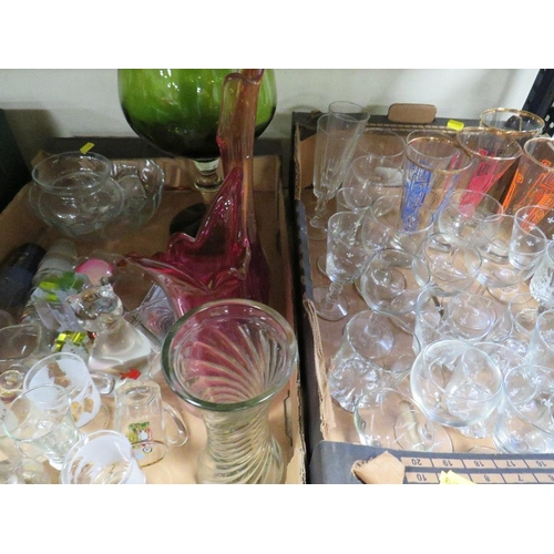 375 - Two trays of assorted glassware