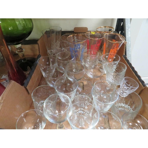 375 - Two trays of assorted glassware