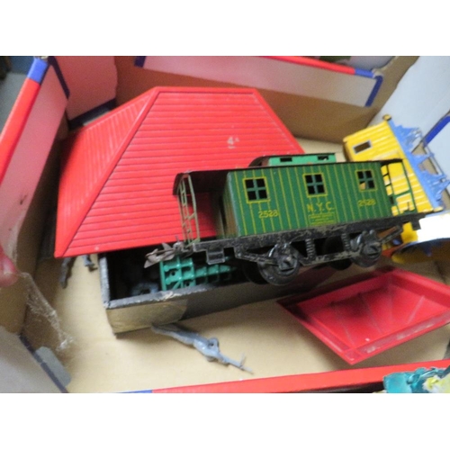 388 - A small quantity of model railway tenders, track and magazines