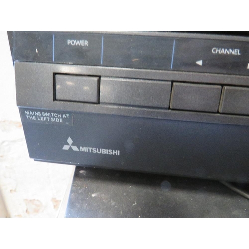 395 - A Mitsubishi video cassette recorder