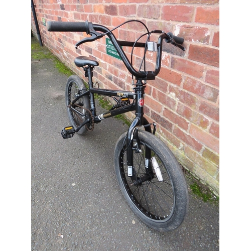 773 - A Schwinn Data 270 BMX bicycle with black paintwork