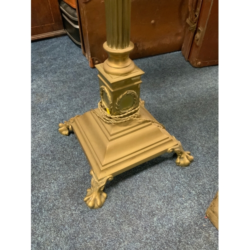 726 - A vintage heavy brass Corinthian column standard lamp with shade