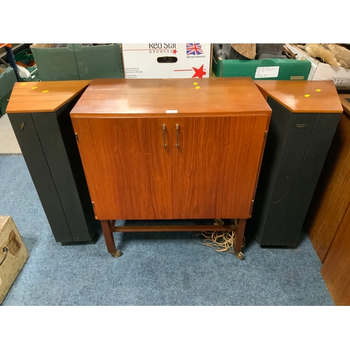 728 - A mid century teak Goodmans stereo together with a Tandberg series 3000 X deck and pair of Goodmans ... 