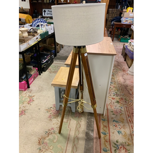 807 - A modern tripod standard lamp