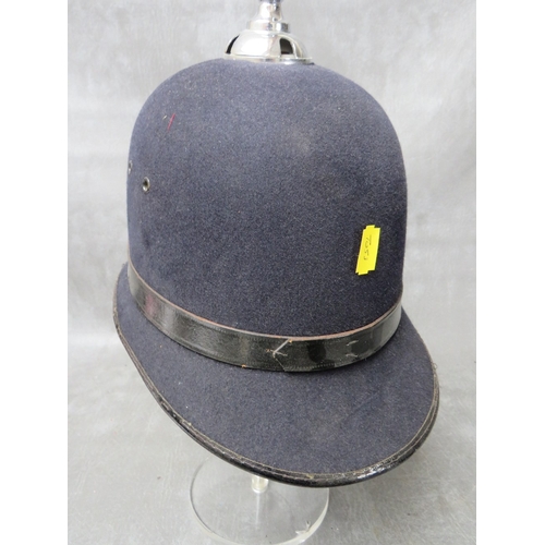 141 - A WW2 ERA LEICESTER CITY POLICE HELMET, with chrome helmet plate, along with a pair of collar badges