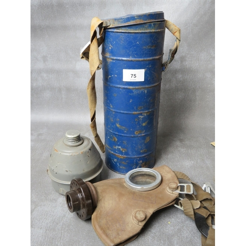 75 - A WW2 ARP GAS MASK IN BAG, (with reissue markings to bag to HMP 1952), along with a 1970s Russian ma... 