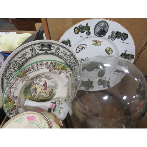 124 - A tray of ceramics and glass, to include a glass dome and base, Babycham glasses, Wedgwood, Royal Cr... 