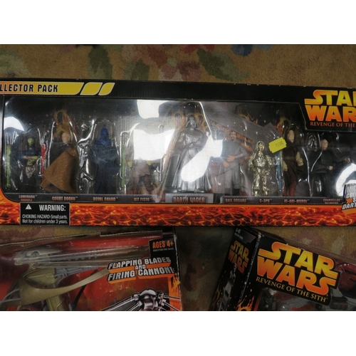 141 - Boxed Star Wars Revenge Of The Sith nine figure collector's pack, Wookie flyer, AT-RT with driver, c... 