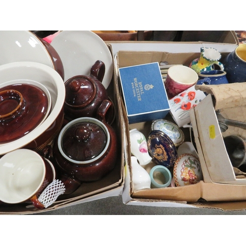 152 - Three trays of assorted ceramics to include Spode and Royal Doulton