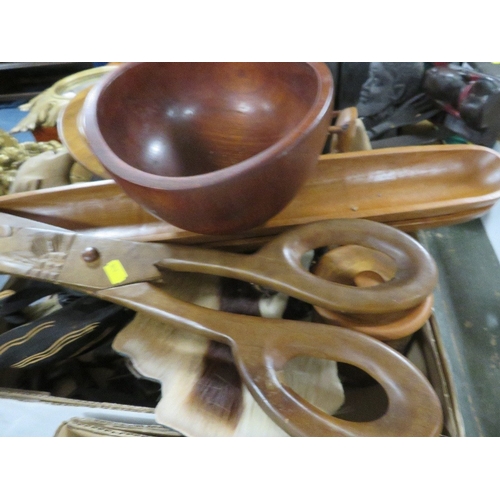 160 - A Tray of assorted African tribal treen etc together with a tray of African book ends etc