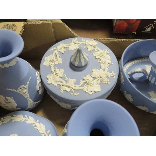 163 - A tray of assorted blue Wedgwood jasperware to include an imperial bowl