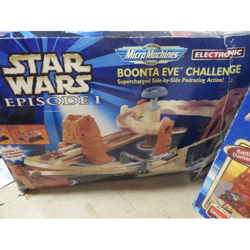 221 - Four boxed Star's Wars items to include Attack Of The Cones Geonosis Battle Arena, Attack of The Clo... 