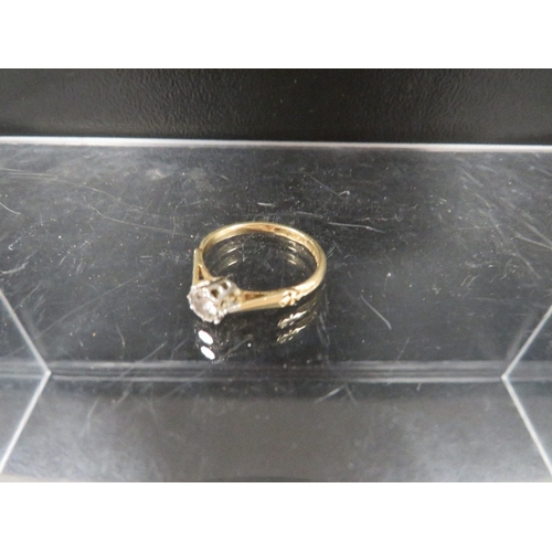 371 - A hallmarked 18 carat gold diamond solitaire ring estimated carat weight 15pts approx. weight 2.5g