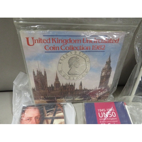 441 - A collection of Royal mint uncirculated coin packs