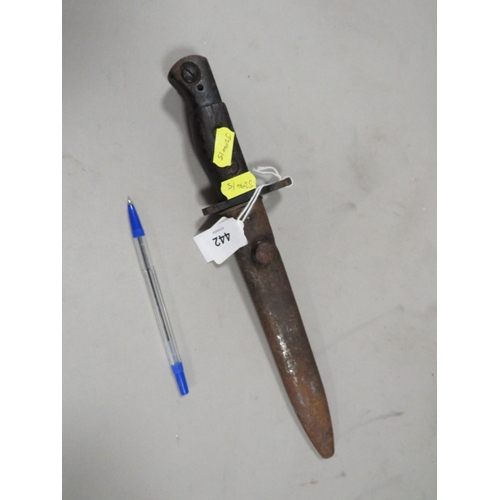 442 - 1946 Jungle Carbine bayonet