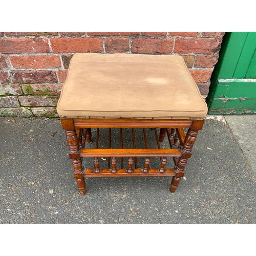 833 - An Edwardian mahogany piano stool