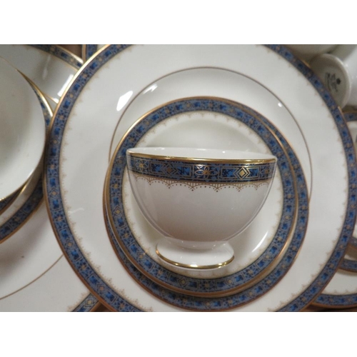 109 - A tray of Royal Albert Westbourne tea and dinnerware