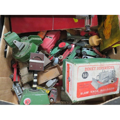 148 - A tray of vintage play worn diecast vehicles to include a boxed Dinky 561 Blaw Knox Bulldozer, traff... 