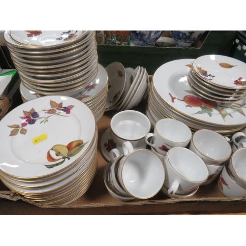 171 - Three trays of Royal Worcester Evesham tea and dinnerware to include tureens