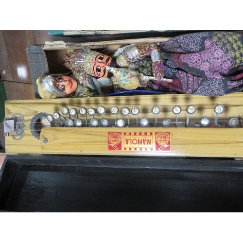 173 - A vintage boxed Mamola string instrument, Indian puppet etc.