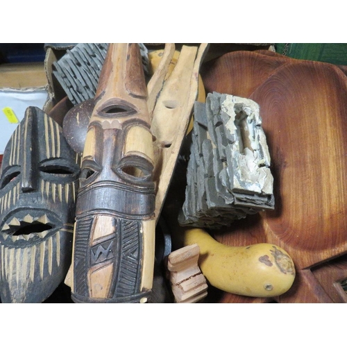 196 - Mixed lot of African tribal art curved masks to