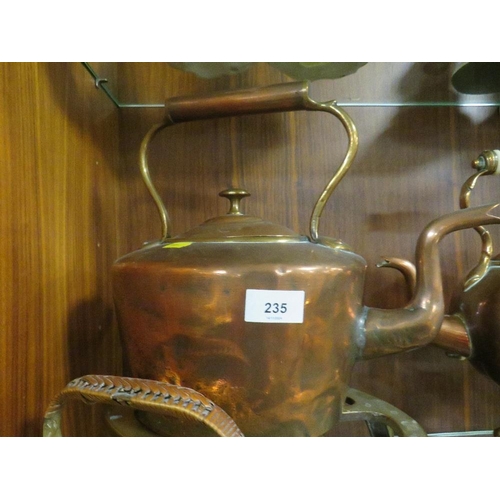 235 - A small collection of metalware to include a copper samovar, copper kettle etc.