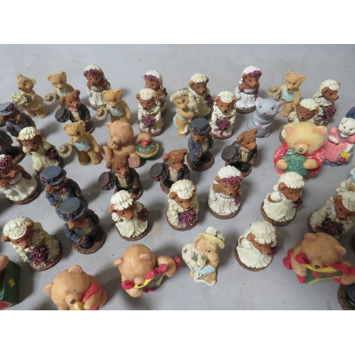 250 - A small tray of assorted Cherished Teddies figures