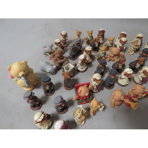 250 - A small tray of assorted Cherished Teddies figures