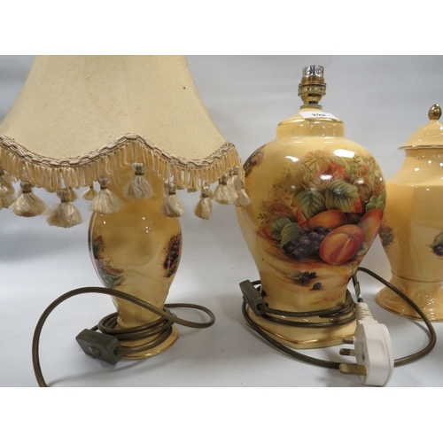 299 - A selection of Aynsley Orchard Gold items