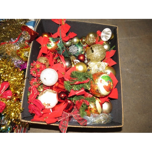 589 - A very large selection of vintage Christmas decorations to include vintage glass baubles, pop up Chr... 