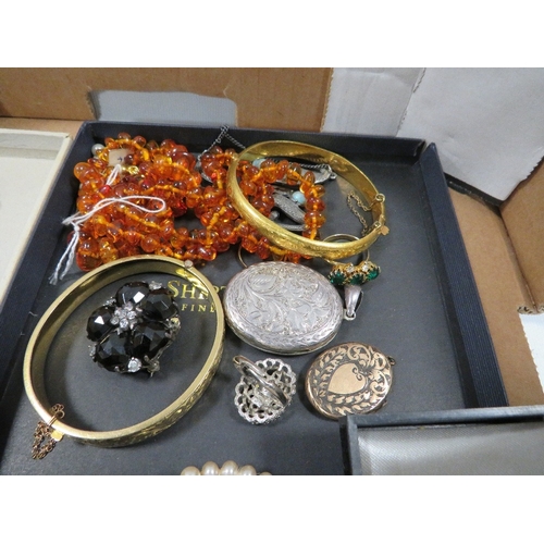 459 - A small tray of jewellery to include marcasite, silver, Swarovski etc.