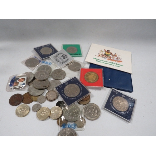 482 - A bag of coins including commemorative issues