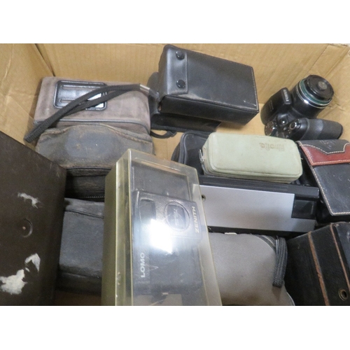 489 - Two trays of vintage cameras and accessories