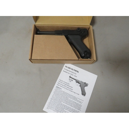 519 - A FS/1209 semi automatic C02 pistol CAL 4.5MM