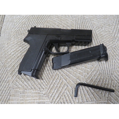 533 - A KWC 2022 model BB Gun