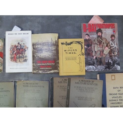 192 - A BOX OF MILITARY INTEREST AND REFERENCE BOOKS, to include 'D-Day Paratroopers by Jean Bouchery', 'T... 