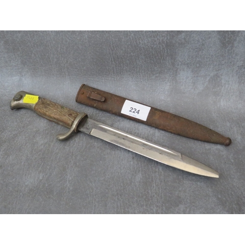 224 - A WW2 GERMAN DRESS BAYONET, with antler grips, A/F