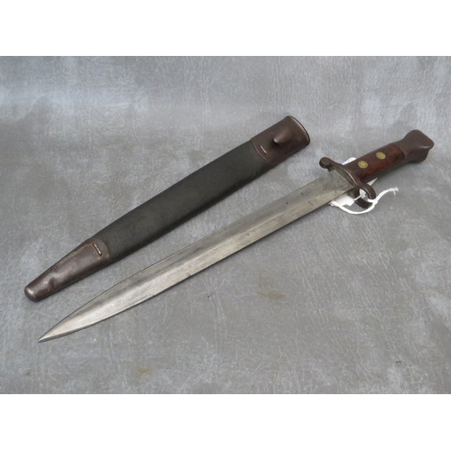 225 - AN 1895 LEE METFORD BAYONET, in scabbard