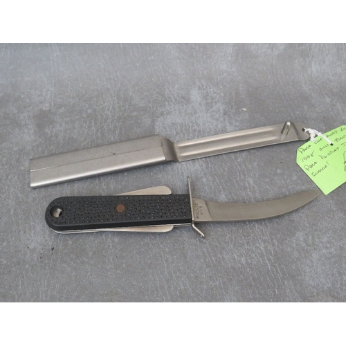 230 - A 1998 PARA CUT AWAY KNIFE, with US Para escape knife, two clasp type knives and a 1939 GPO knife (5... 